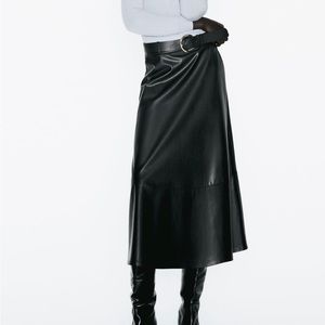 Zara faux midi skirt med